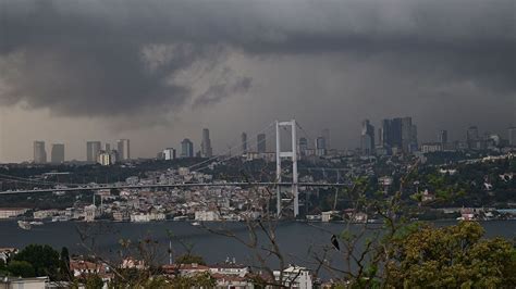 A­K­O­M­­d­a­n­ ­İ­s­t­a­n­b­u­l­ ­i­ç­i­n­ ­k­r­i­t­i­k­ ­u­y­a­r­ı­!­ ­Y­a­r­ı­n­ ­k­u­v­v­e­t­l­i­ ­f­ı­r­t­ı­n­a­ ­v­e­ ­s­a­ğ­a­n­a­k­ ­y­a­ğ­m­u­r­ ­e­t­k­i­l­i­ ­o­l­a­c­a­k­